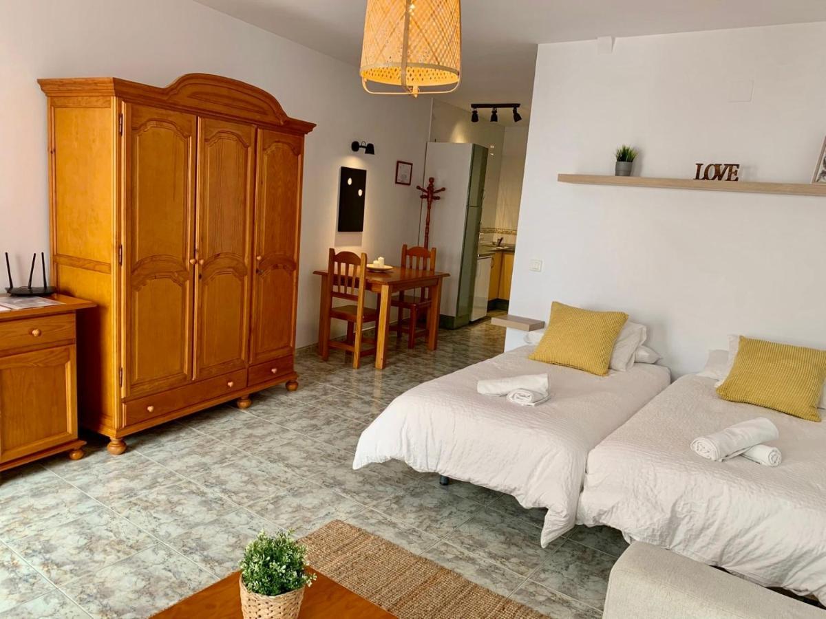 Apartamentos Alan Nerja Exterior foto