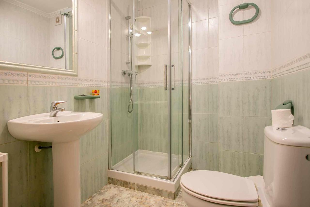 Apartamentos Alan Nerja Exterior foto